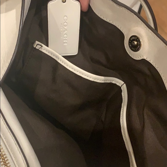 COACH Lexy Signature Shoulder Bag - Picture 8 of 11